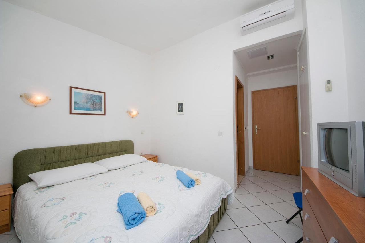 House Ursic Apartment Brela Exterior photo